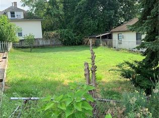 25 Christopher St, Providence, RI 02904