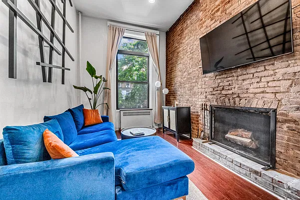 119 East 30th Street #2R