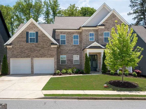710 Bridgeview Dr, Holly Springs, GA 30115