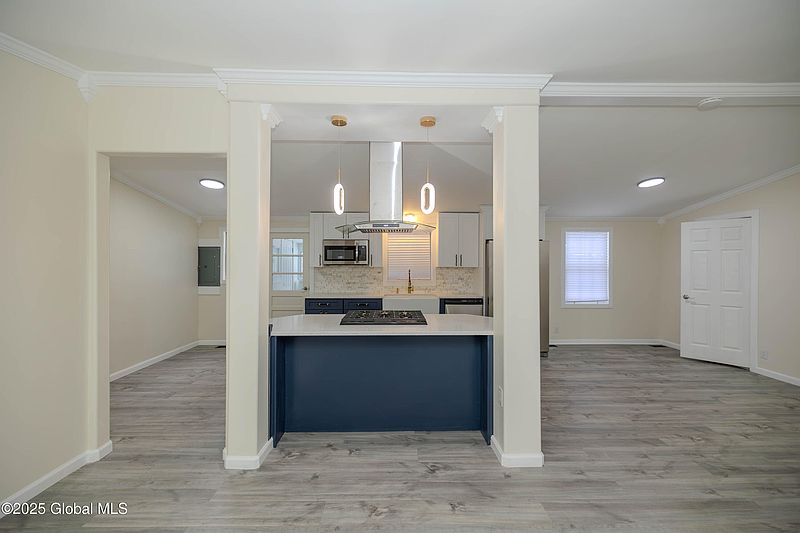 4th image of 358 Olean Street