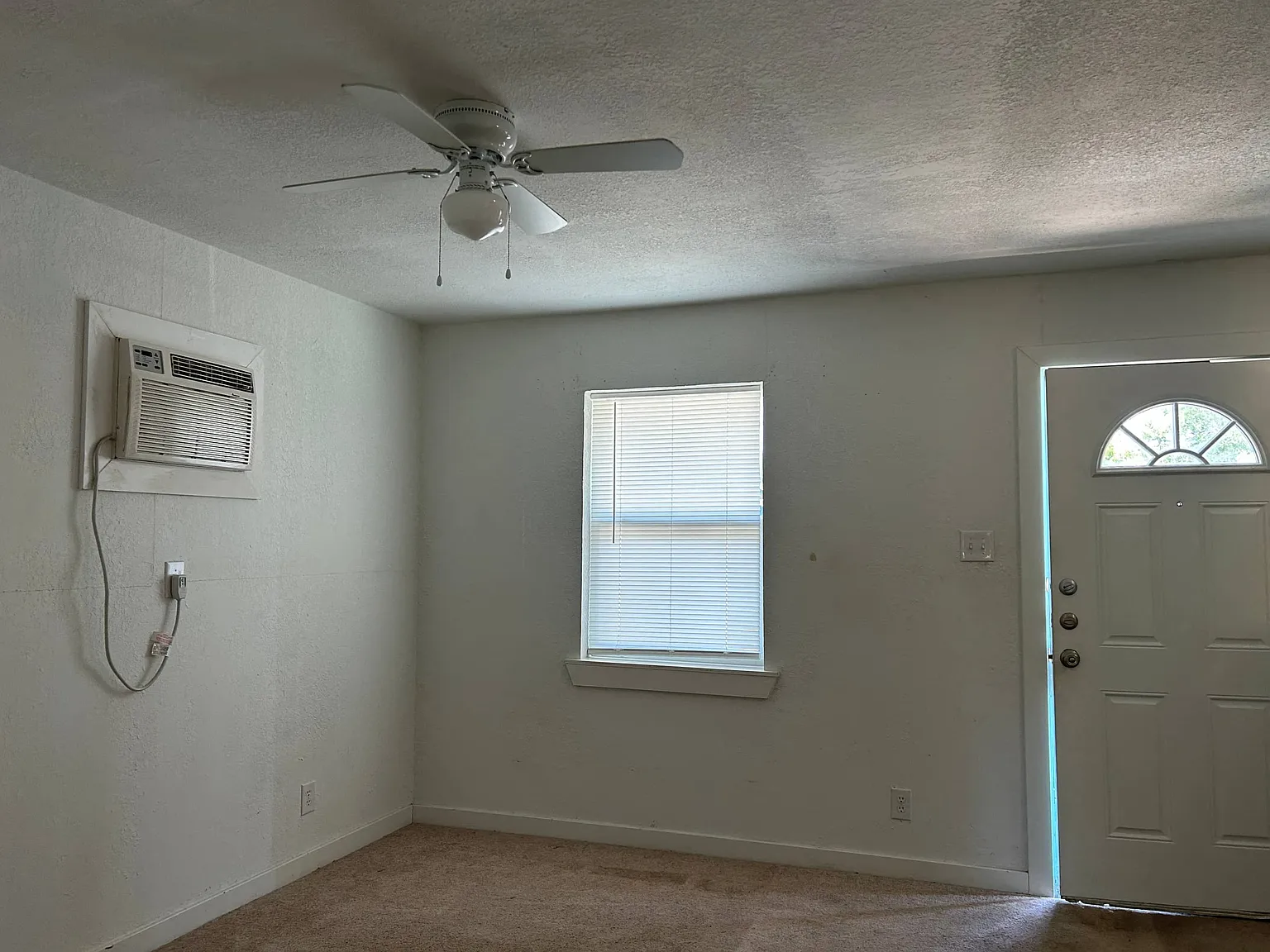 2104 Jerome Dr. — Photo 4