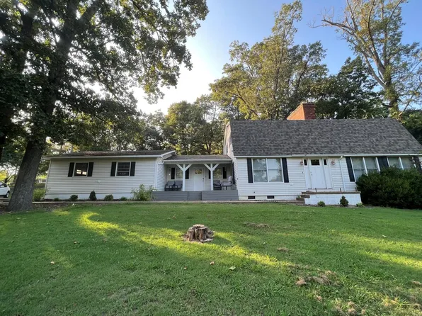 16747 Chalk Bluff Trl, Dexter, MO 63841