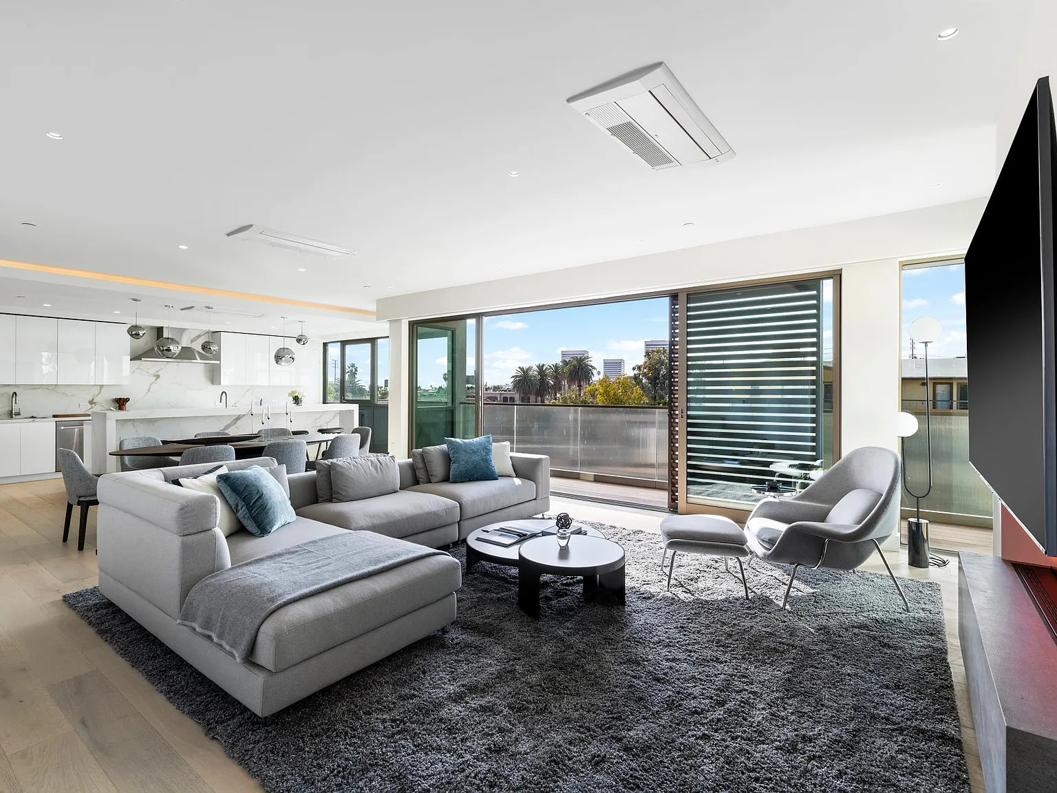 Lumiere at Malcolm - Luxury Homes — Photo 3