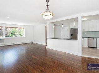 578 Henry St, Brooklyn, NY 11231