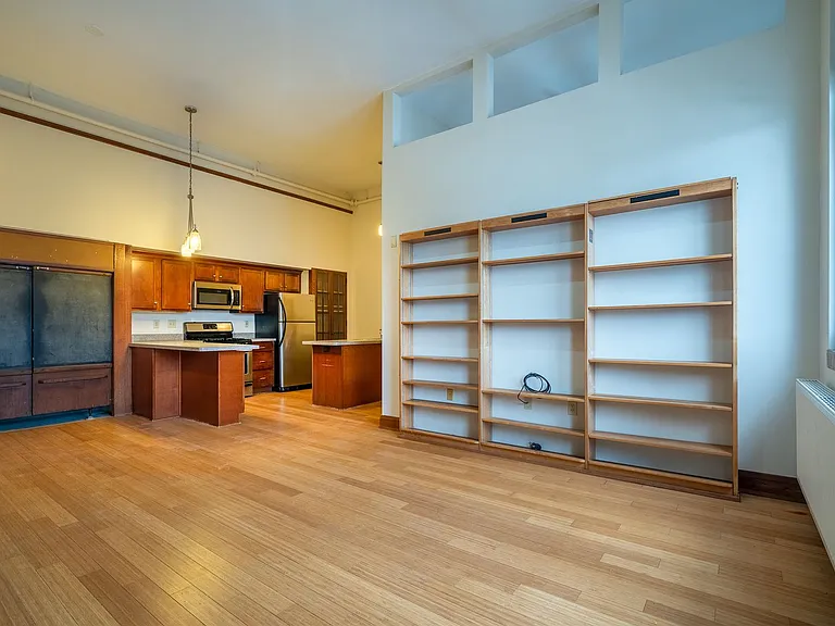 257 Lafayette Ave — Photo 15