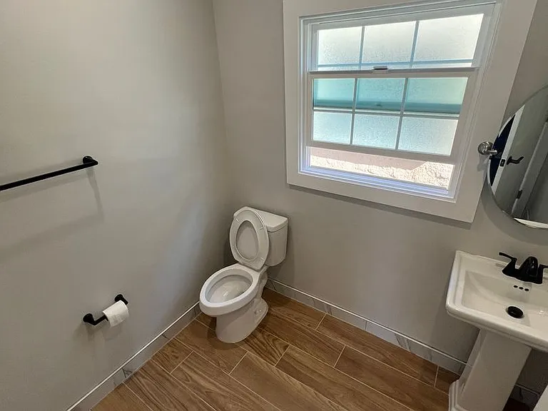 4145 Garthwaite Ave — Photo 11