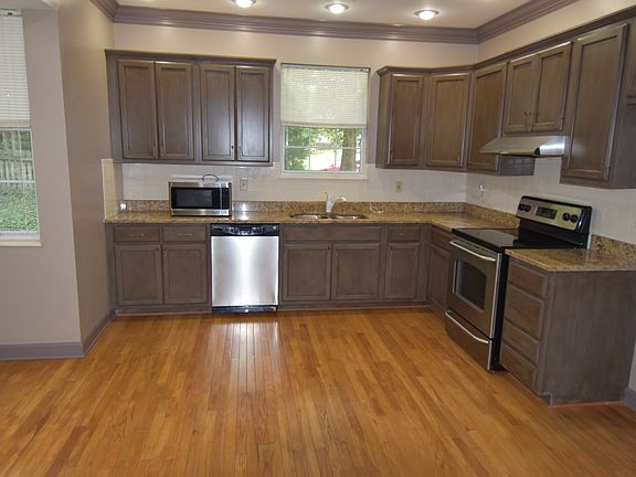 4th image of 7500 Christin Lee Cir