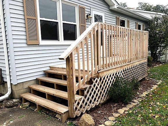 3rd image of 4350 Creekside Dr