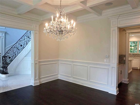 5th image of 607 Park Ave