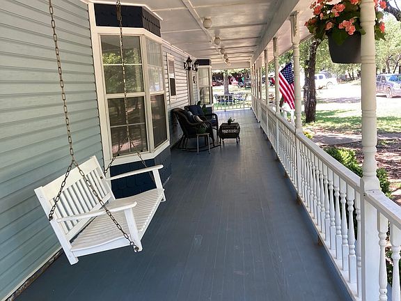 4th image of 288 Sanders Rd