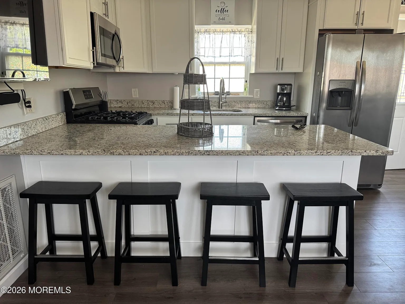 1 bed, 542 sqft, $2,500 — Photo 4