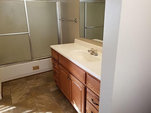 3rd image of 106 Keion Crossen St
