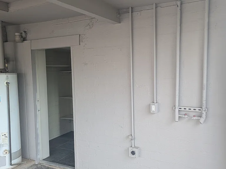 2201 N Isabel Blvd — Photo 17
