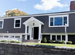 1098 Greendale Ave, Needham, MA 02492