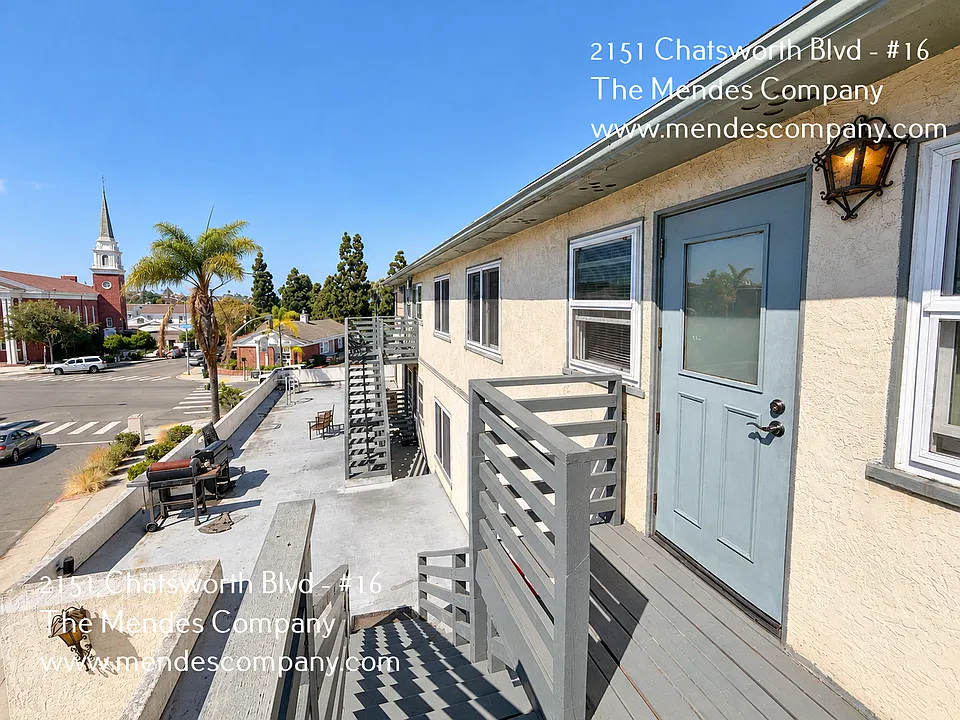 2151 Chatsworth Blvd #16