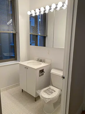 Rented by Oxford Property Group | media 16