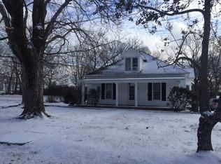 114 W Commerce St, Loretto, TN 38469