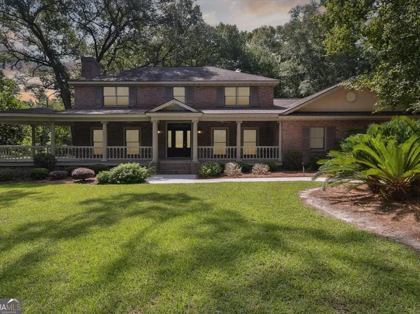 1261 Woodvalley Dr, Eastman, GA 31023