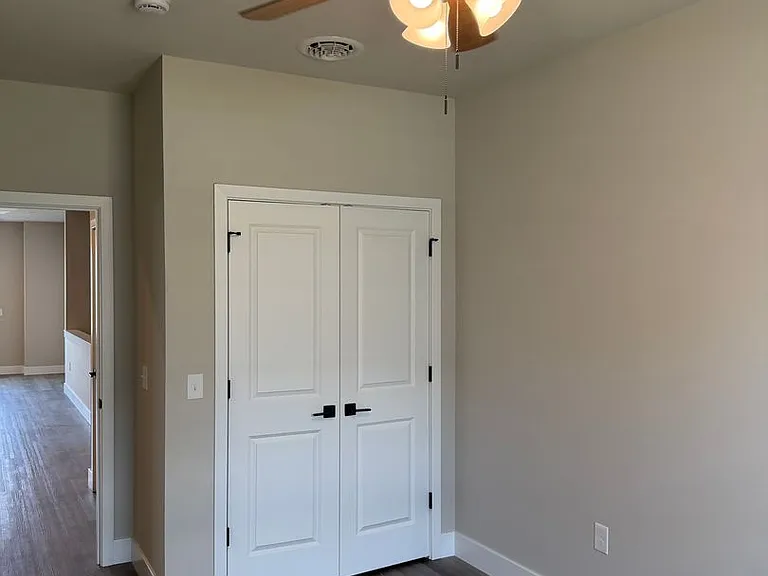 Salem Run Apartments Phase 2 — Photo 216