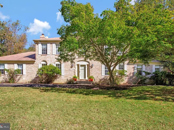 2101 Bermondsey Dr, Bowie, MD 20721