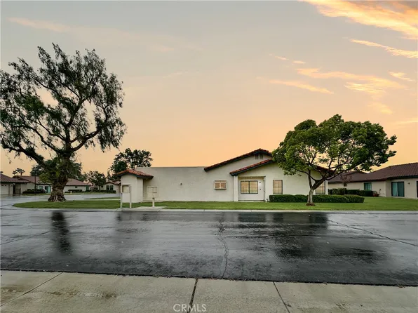 1072 Moon Shadow Ct, Hemet, CA 92545