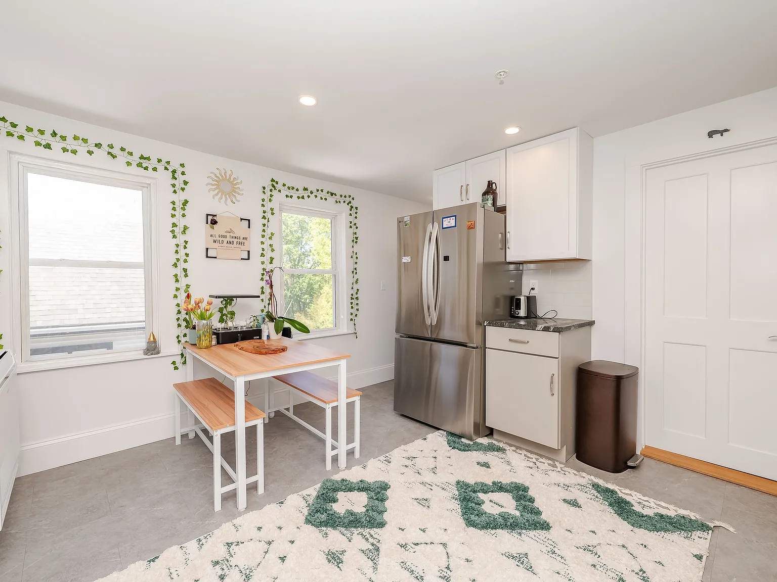 1 bed, 756 sqft, $2,825 — Photo 2