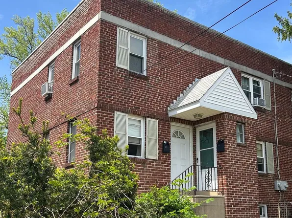 73 S Evergreen Ave, Woodbury, NJ 08096