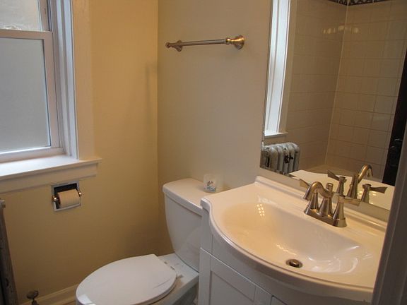 5th image of 5752 N Campbell Ave APT 2
