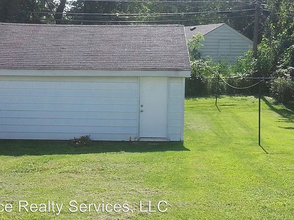 4th image of 4004 Saint Barbara Ln