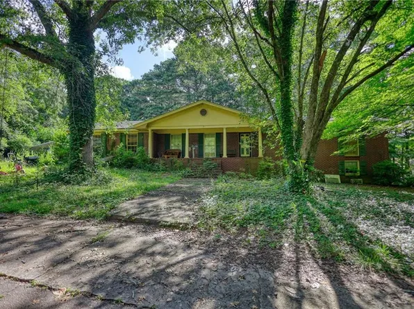 1332 Turner Rd SW, Lilburn, GA 30047