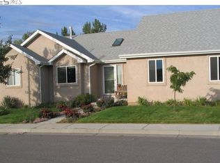 1603 Stove Prairie Cir, Loveland, CO 80538