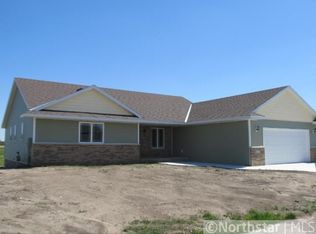 1909 Prairie Ave, Faribault, MN 55021