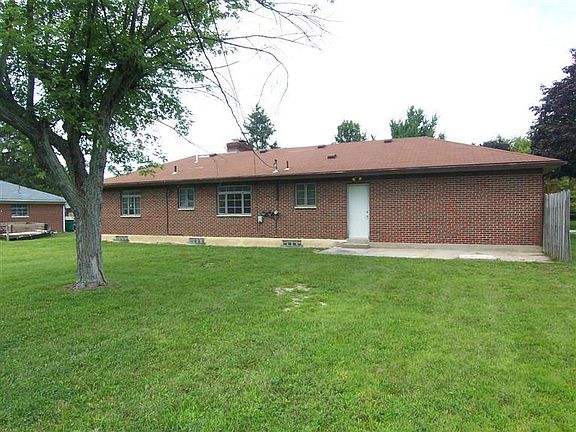 2nd image of 3786 Reinwood Dr