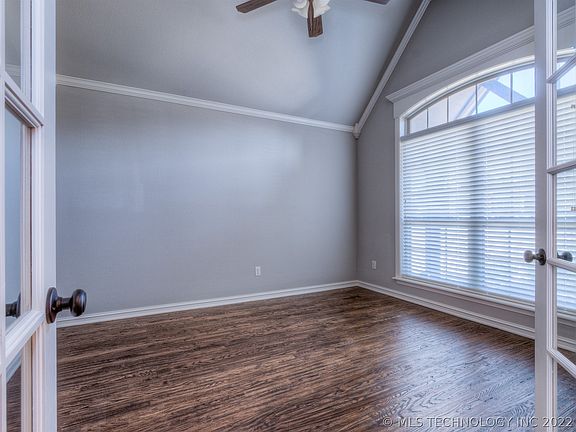 5th image of 11254 S 210th East Ave