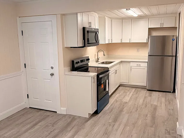 608 Poplar St — Photo 20