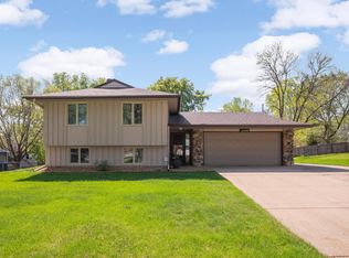 11438 Zea St NW, Coon Rapids, MN 55433