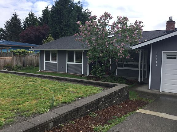 2nd image of 11815 NE 133rd Pl