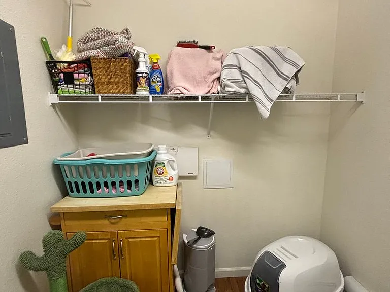 560 River View Dr #708 — Photo 12