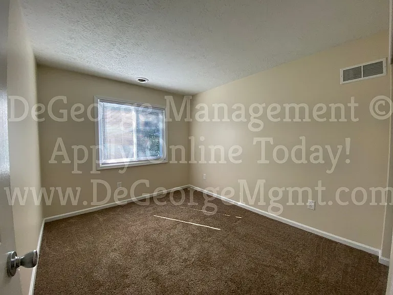 Pine Ridge Apartments — Photo 61