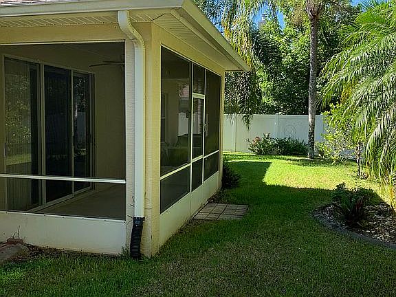 Screened in porch