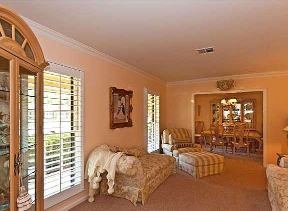 5th image of 1825 Fairforest Dr