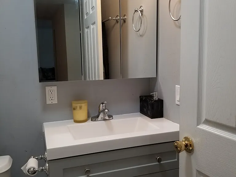 73 Park Ave #402 — Photo 5