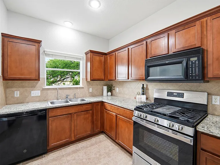 405 N Lynnwood Trl — Photo 11