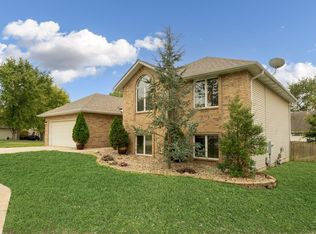 2040 W Buena Vista St, Springfield, MO 65810