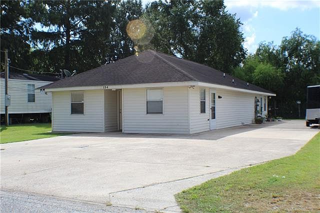 1st image of 134 A & B Paula Dr