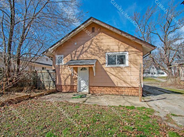 2309 Brown St, Flint, MI 48503