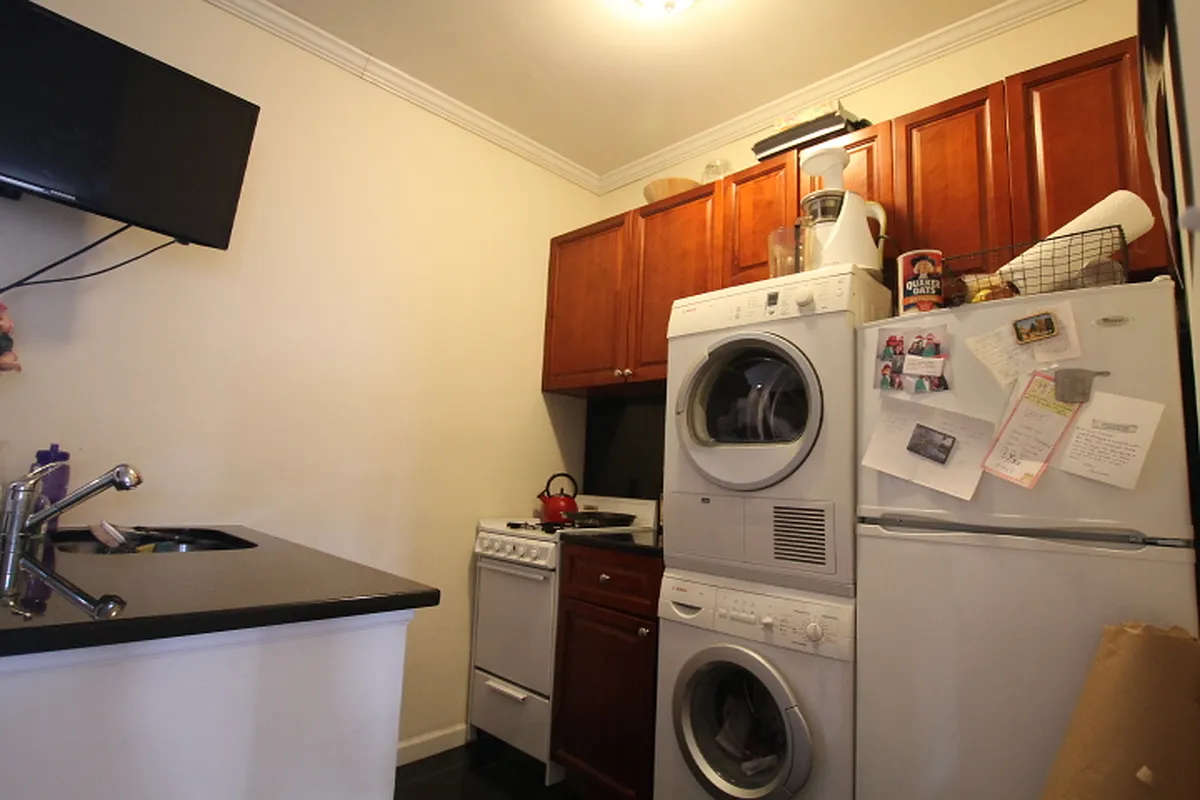 135 Sullivan Street 3C