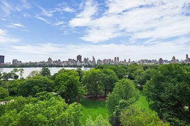 Sold by Dolly Lenz Real Estate LLC