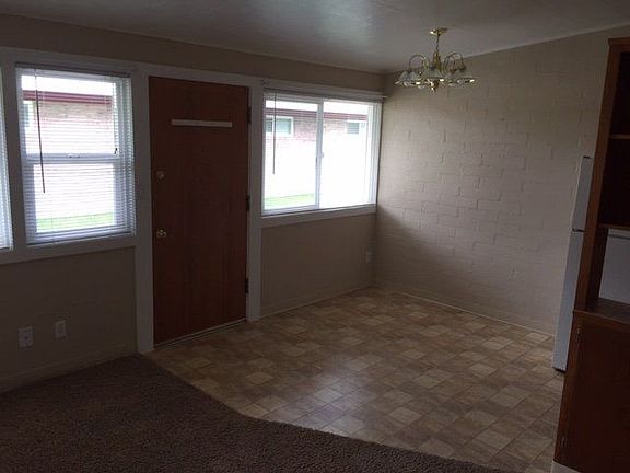 3rd image of 829 Avenue C APT 3