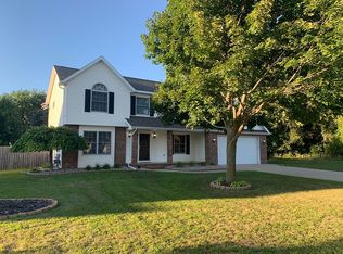 325 Southridge Dr, Hemlock, MI 48626